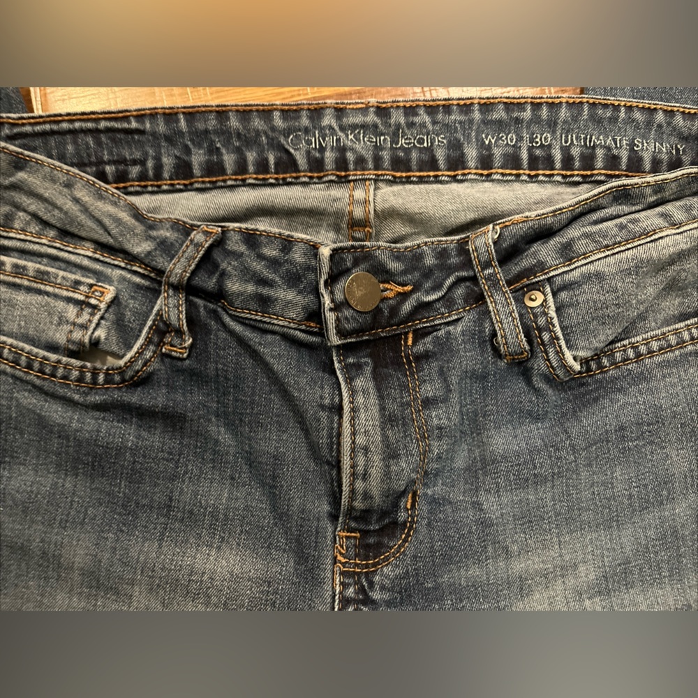 Calvin Klein Jeans Mens 30x28 Blue Denim Ultimate Skinny Pockets Medium Wash